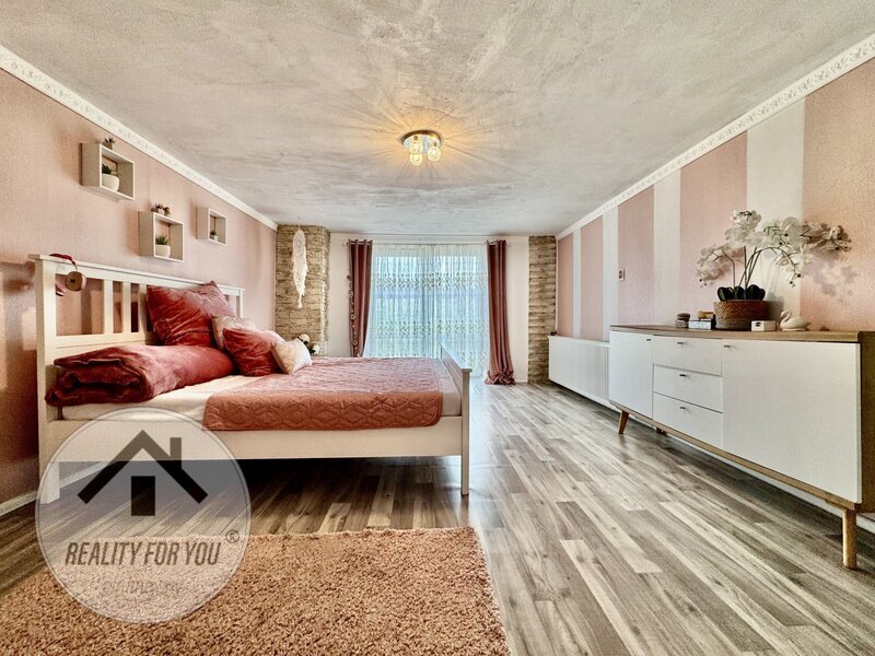 Prodej rodinného domu 4+kk - Arnoltice