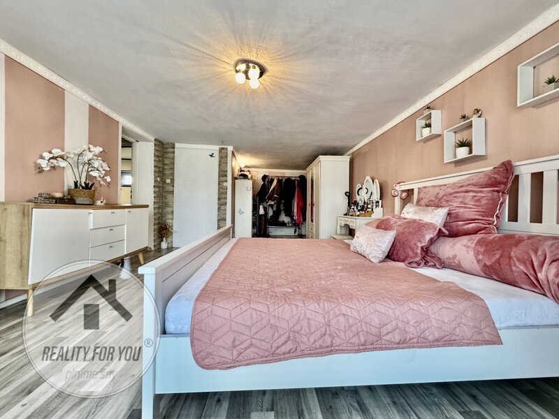 Prodej rodinného domu 4+kk - Arnoltice