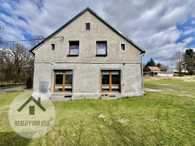 Prodej rodinného domu 4+kk - Arnoltice