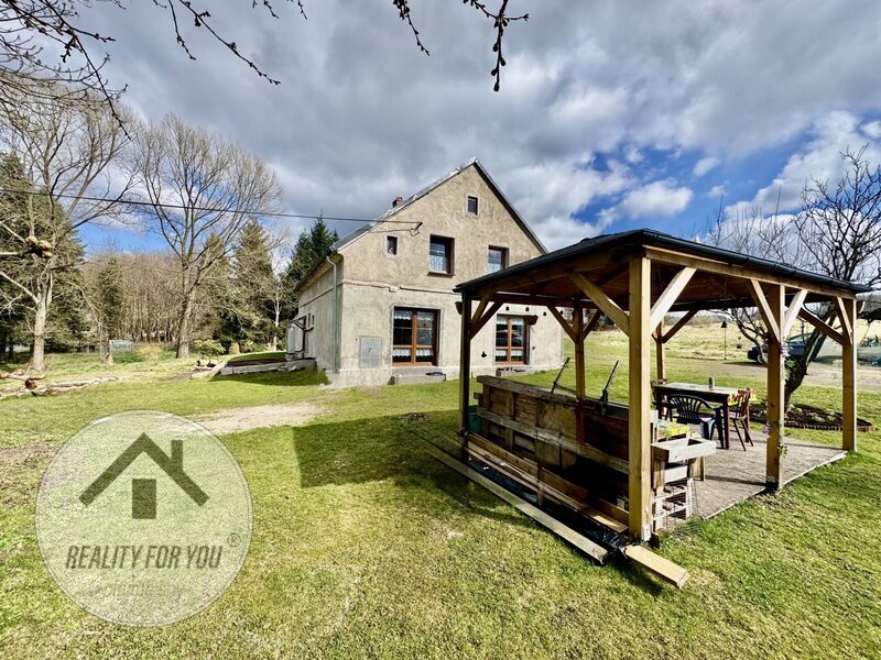 Prodej rodinného domu 4+kk - Arnoltice