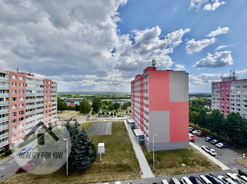 Pronájem bytu 3+1 po kompletní rekonstrukci v Praze - Horních Počernicích
