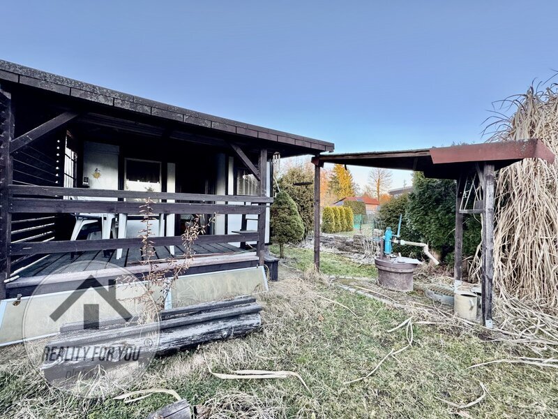 Zahrádka 400 m2 v zahrádkářské osadě Kníže - Jičín