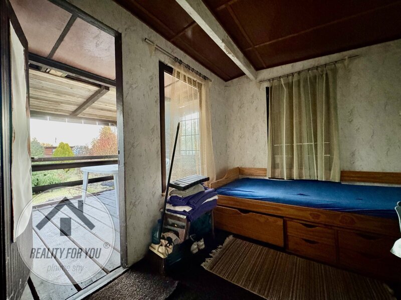 Zahrádka 400 m2 v zahrádkářské osadě Kníže - Jičín