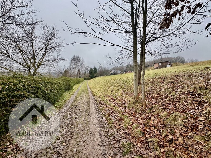 Stavební pozemek o celkové výměře 2215 m2, Bítouchov u Semil