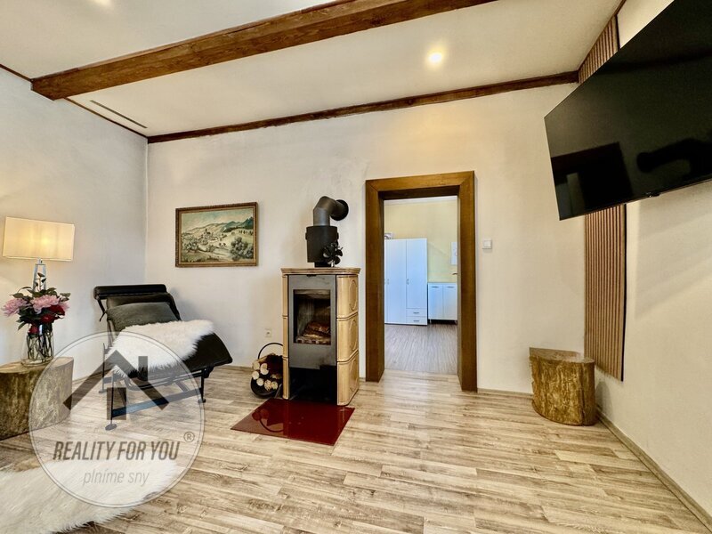 Prodej rodinného domu 5+1 v obci Hvězda