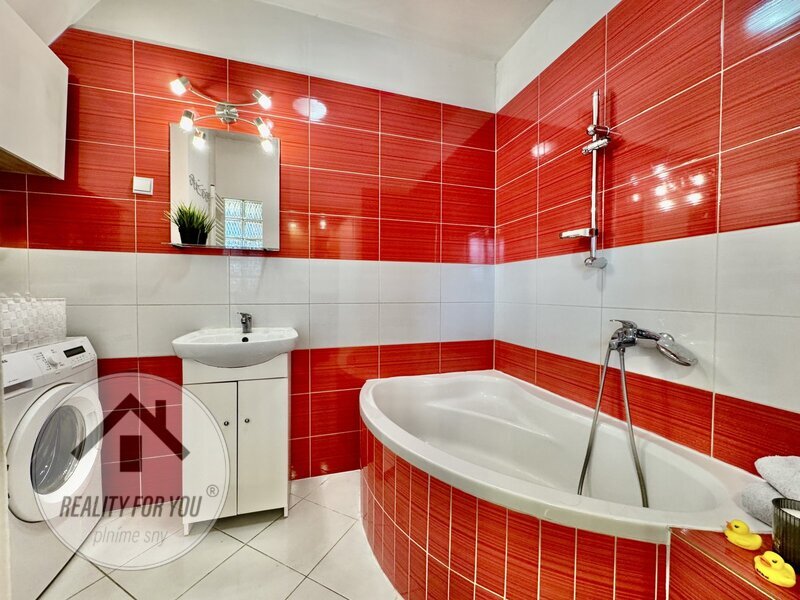 Prodej rodinného domu 5+1 v obci Hvězda