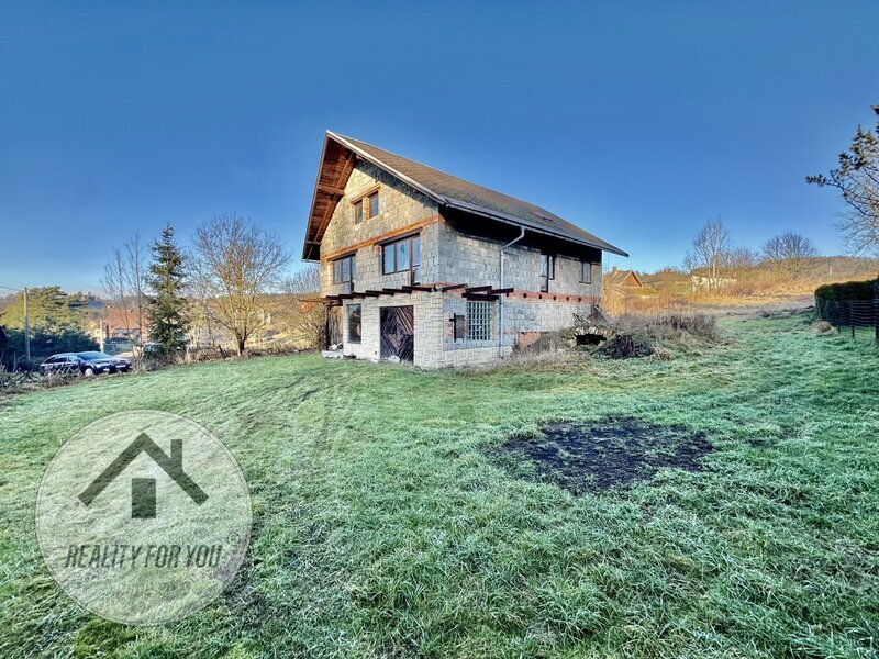 Rozestavěný rodinný dům v obci Jesenný, okr. Semily