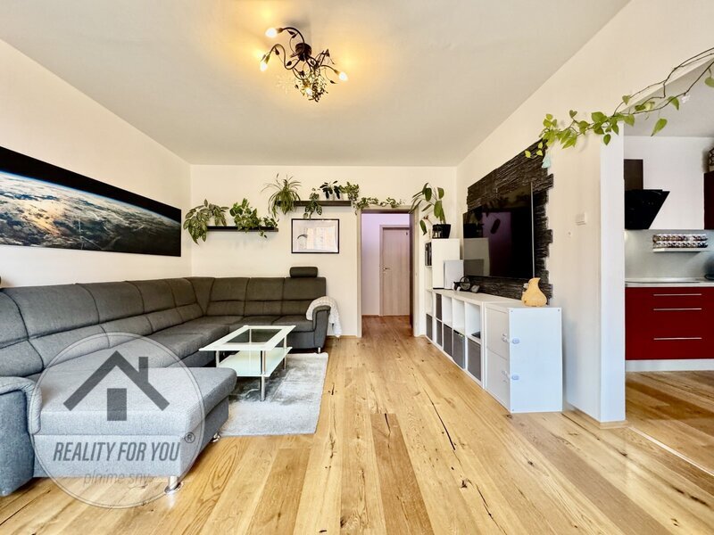 Prodej bytu 3+1 po kompletní rekonstrukci v Liberci, ul. Pazderkova - Rochlice