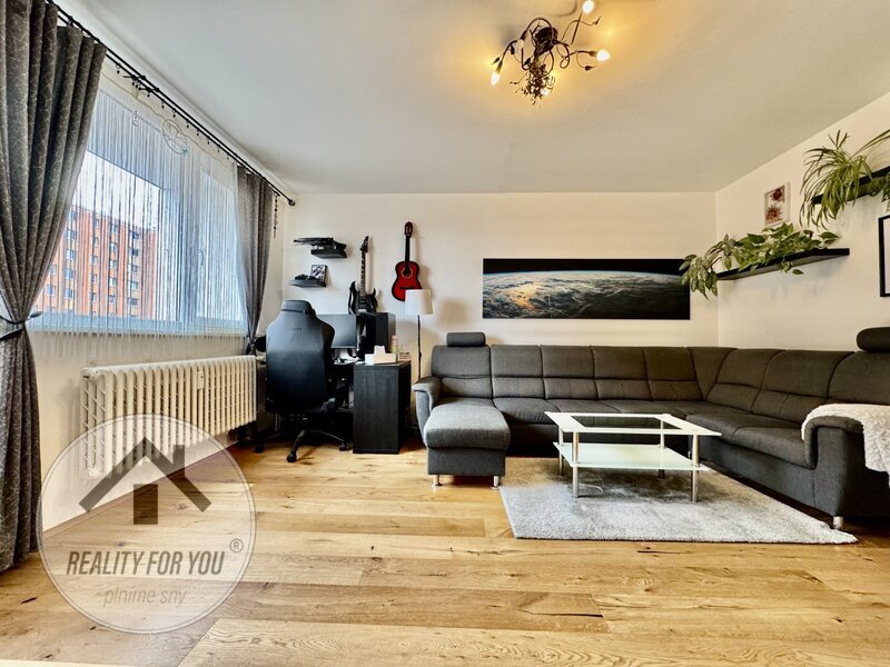 Prodej bytu 3+1 po kompletní rekonstrukci v Liberci, ul. Pazderkova - Rochlice