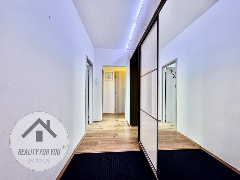 Prodej bytu 3+1 po kompletní rekonstrukci v Liberci, ul. Pazderkova - Rochlice