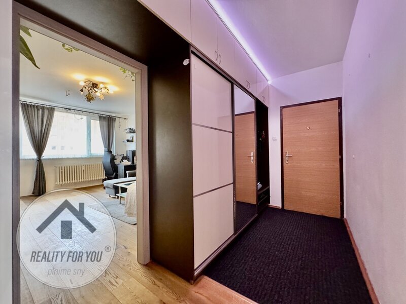 Prodej bytu 3+1 po kompletní rekonstrukci v Liberci, ul. Pazderkova - Rochlice