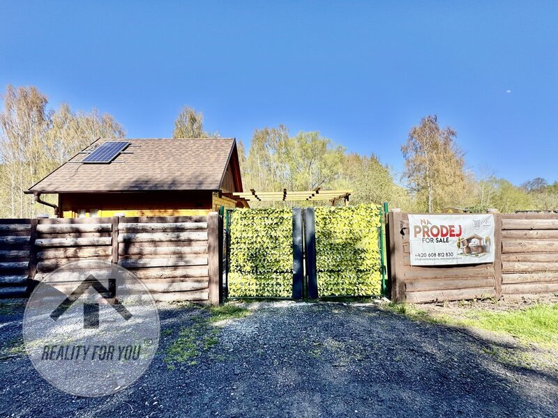 Novostavba dřevěné chatky se zahradou v TOP lokalitě - Noviny pod Ralskem