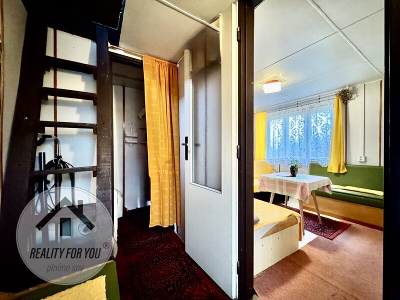 Prodej zahrádky se zděnou chatkou v oblíbené lokalitě Děčína VI - Letné