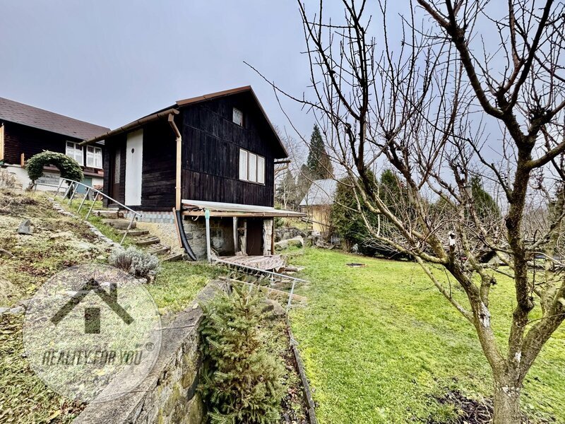 Prodej zahrádky se zděnou chatkou v oblíbené lokalitě Děčína VI - Letné