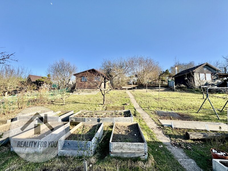 Prodej krásné zahrádky v Semilech - osada Trenérka