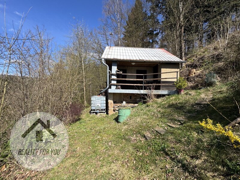 Prodej chaty s krásným výhledem v Železném Brodě