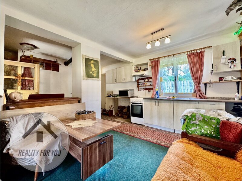 Prodej rodinného domu s rozlehlým pozemkem, obklopený přírodou na výjimečném místě v Libštátě