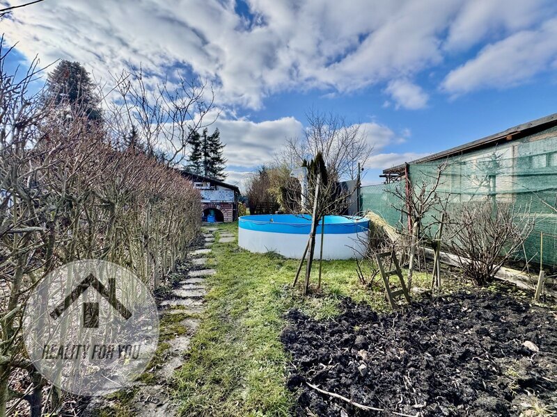 Prodej krásné zavedené zahrádky v Mladé Boleslavi - Podchlumí