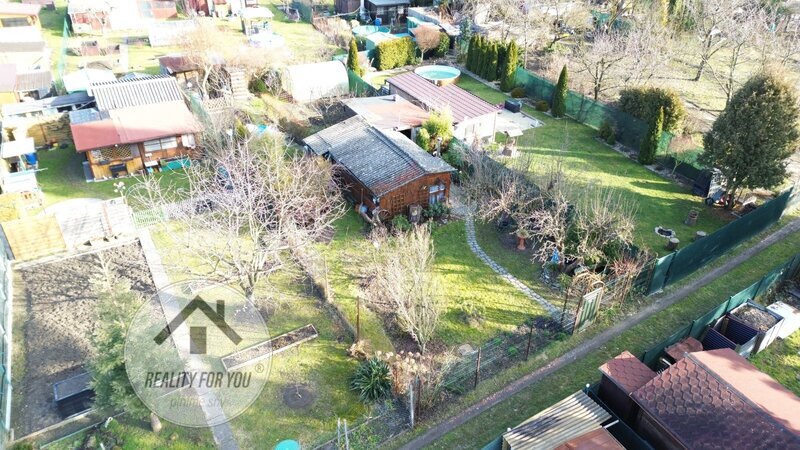 Prodej krásné zavedené zahrádky v Mladé Boleslavi - Podchlumí