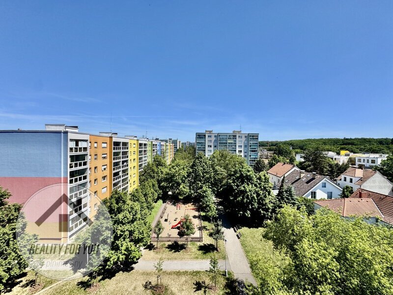 Prodej bytu 3+kk ul. Okořská - Praha 8