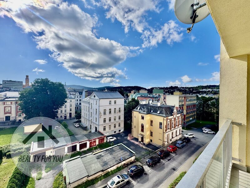 Pronájem moderního bytu 3+1 s lodžií | 76 m² | ul. Lípová, Jablonec nad Nisou