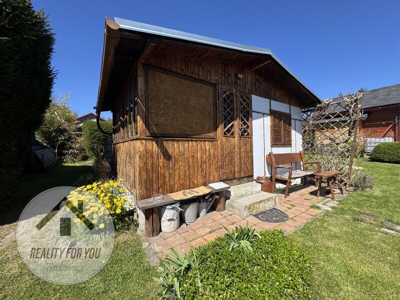 Prodej zavedené zahrady s chatkou v Benešově nad Ploučnicí