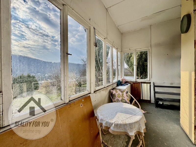 Prodej zděné chatky s velkým pozemkem v Ústí nad Labem - Střekově