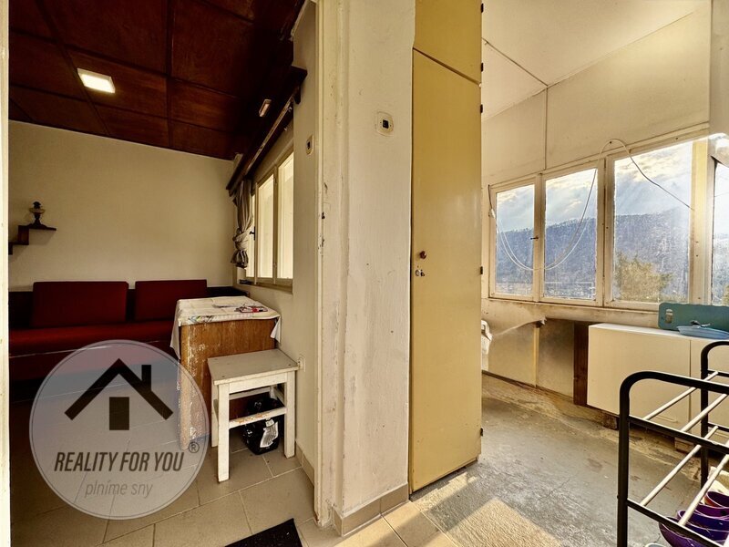 Prodej zděné chatky s velkým pozemkem v Ústí nad Labem - Střekově