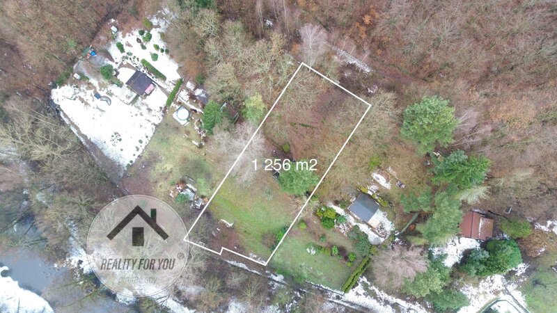 Prodej velké zahrady v Děčíně - Bynově