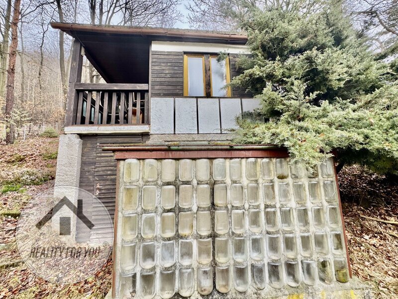 Prodej velké zahrady v Děčíně - Bynově