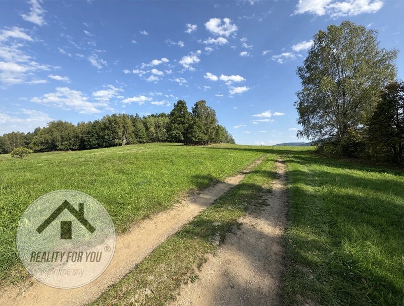 Prodej pozemku 5 183 m² Liberec - Krásná Studánka