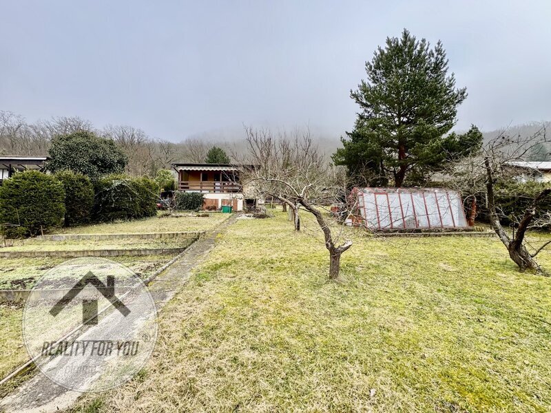 Prodej zděné chaty v TOP lokalitě Ústí nad Labem - Střekov