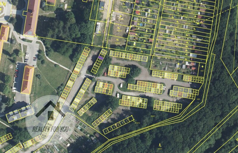 Pronájem garáže v Mimoni, ul. Letná