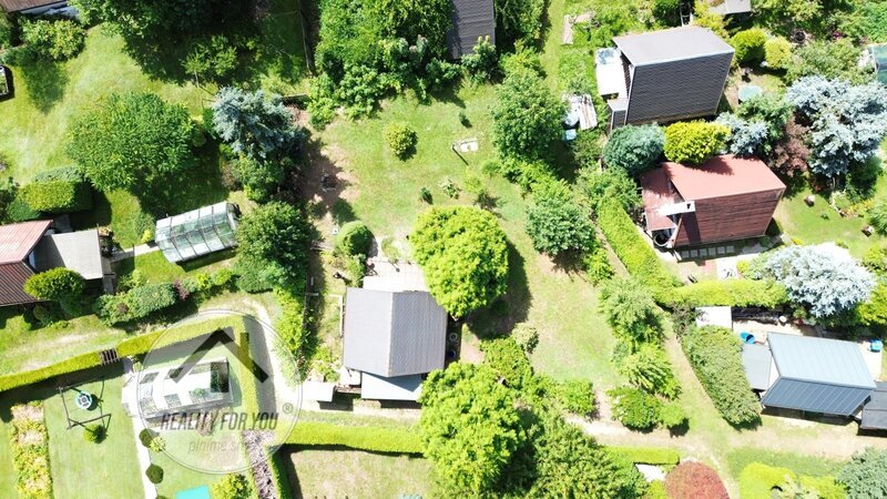 Prodej zahrady se zděnou chatkou ve Mšeně nad Nisou - osada Jih