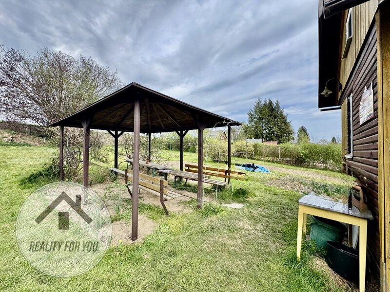 Prodej velké zahrady 1072 m2 v obci Šluknov - Císařský