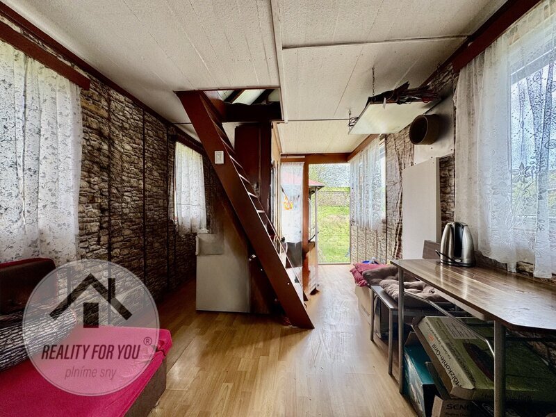 Prodej velké zahrady 1072 m2 v obci Šluknov - Císařský
