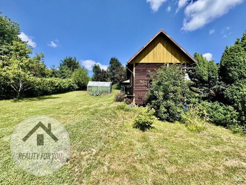 Prodej velké zahrady 1072 m2 v obci Šluknov - Císařský