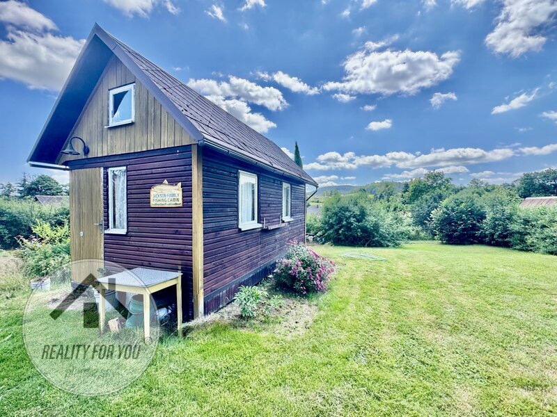 Prodej velké zahrady 1072 m2 v obci Šluknov - Císařský