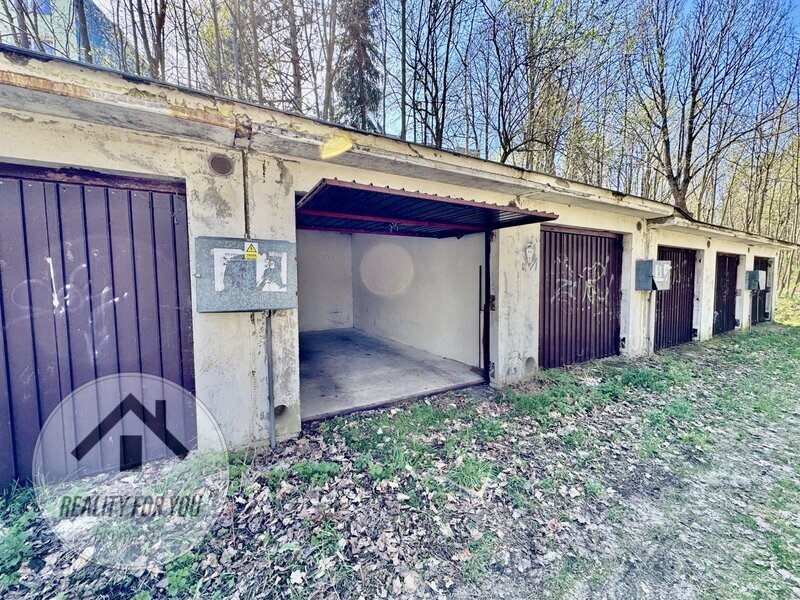 Prodej garáže ul. Sněhurčina, Liberec - Starý Harcov