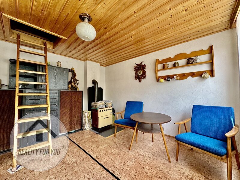 Podnájem krásné zahrádky s chatkou v obci Bítouchov u Semil