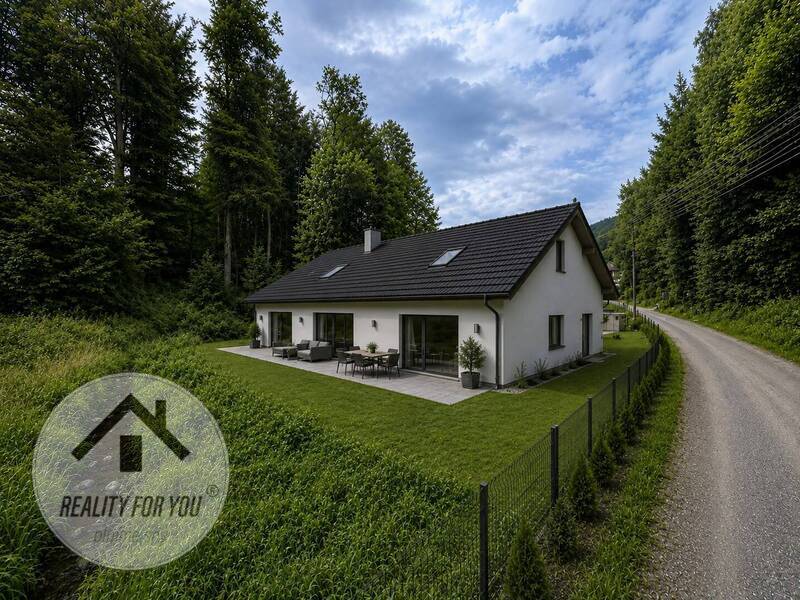 Prodej stavebního pozemku 2000 m² v Liberci - Starém Harcově