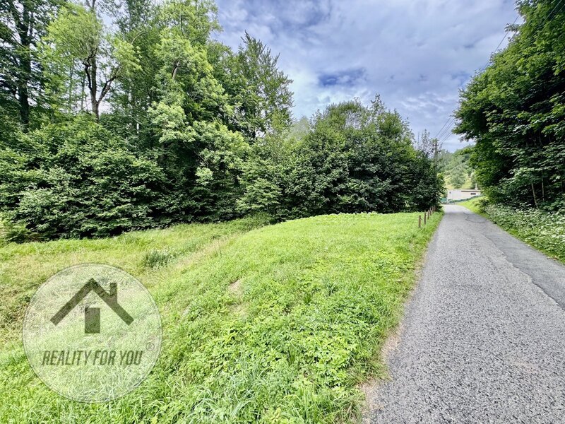 Prodej stavebního pozemku 2000 m² v Liberci - Starém Harcově